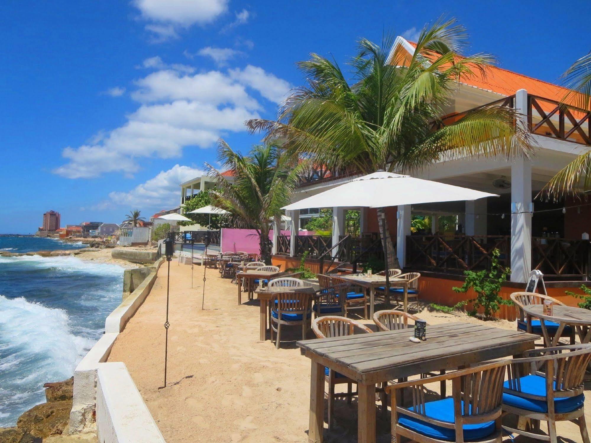Scuba Lodge & Suites Willemstad Extérieur photo