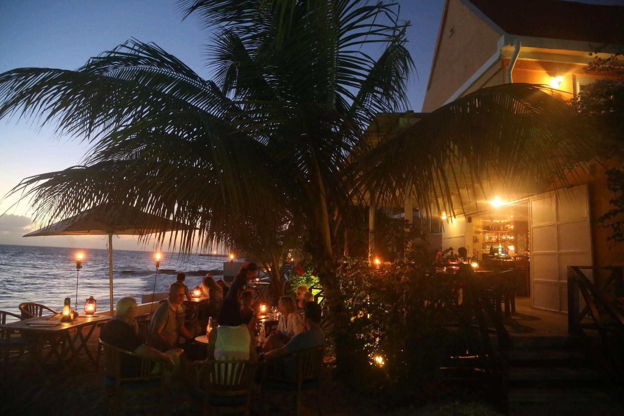 Scuba Lodge & Suites Willemstad Extérieur photo